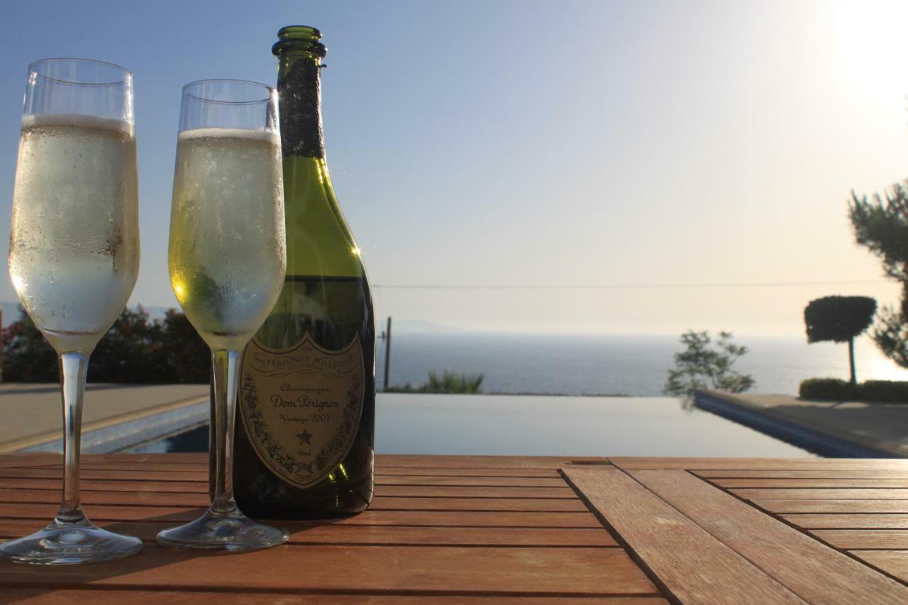 Martika Luxury Villa Agia Marina  Eksteriør bilde