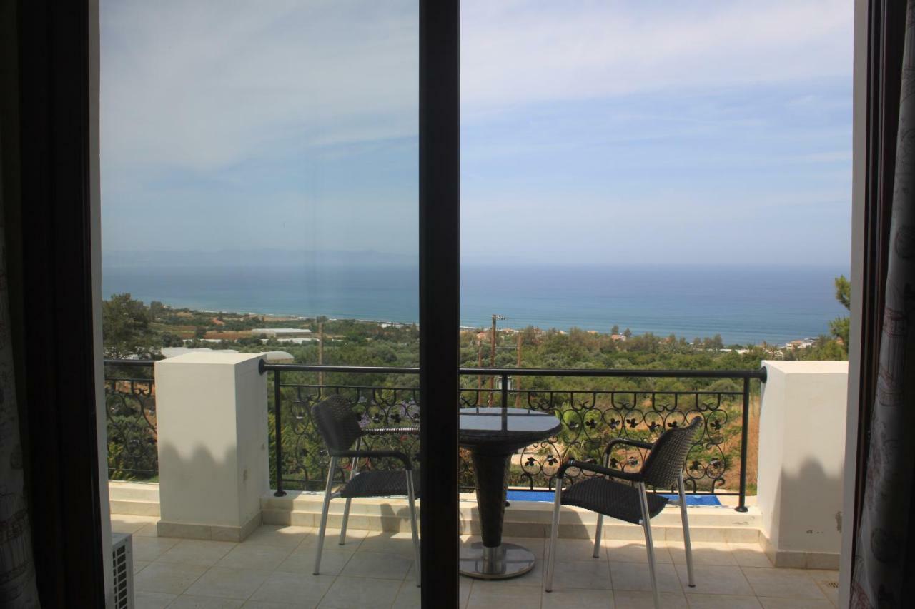Martika Luxury Villa Agia Marina  Eksteriør bilde