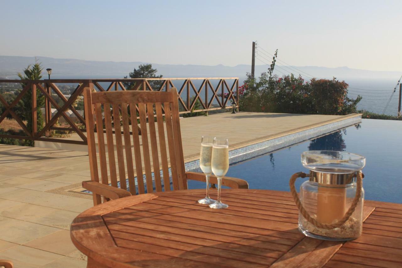 Martika Luxury Villa Agia Marina  Eksteriør bilde